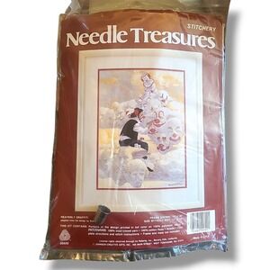 Vintage Needle Treasures Heavenly Graffiti Clown Crewel Kit NOS USA